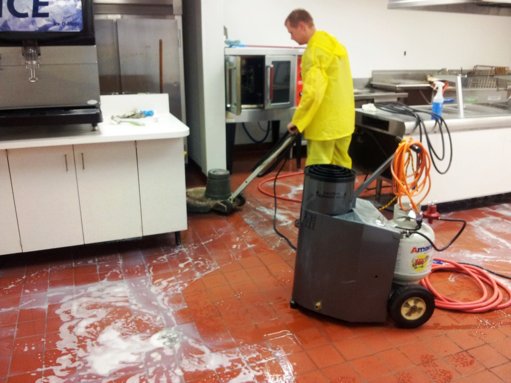 Restaurant Kitchen Deep Cleaning